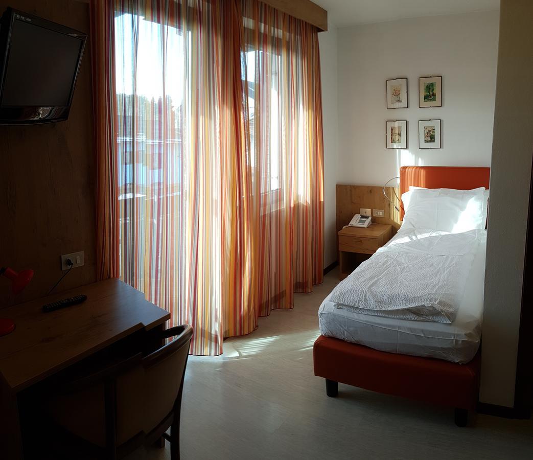 Hotel Olimpic Baselga di Pinè المظهر الخارجي الصورة